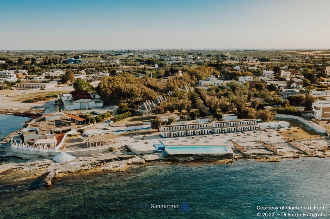 Baia Sangiorgio Hotel & Beach Club Bari Exterior photo